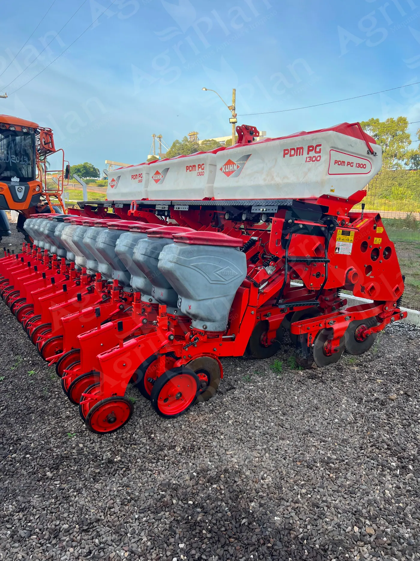 KUHN PDV PG 1700 EXTRA 15 LINHAS - Código 394 na Concessionária Agriplan RS